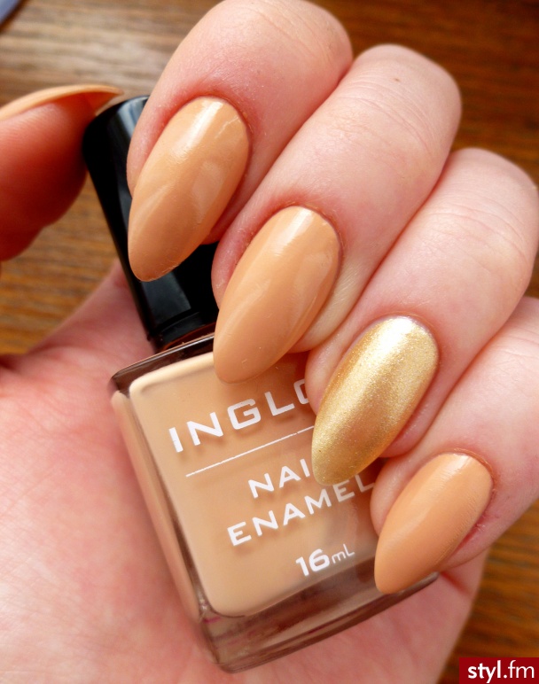 prosto i naturalnie: INGLOT 351  i EVELINE 957 - Szpice Malowane farbkami Naturalne Paznokcie