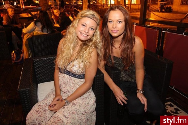 Kręcone Na co dzień Średnie Fryzury