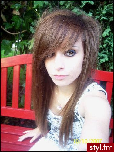 EMO Alternatywne Średnie Fryzury