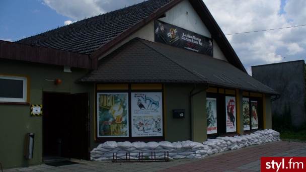 Kwatera Główna Centrum Laser Tag
https://www.facebook.com/KwateraGlownaOpole - Wnętrza