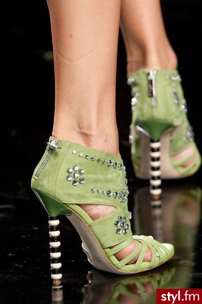 Szpilki Buty Moda