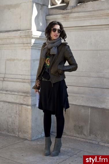 jak juz jest to pisac : > - Moda uliczna Inne Moda