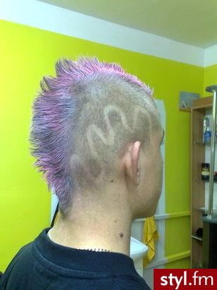 fryzura na LIMALA ZAPRASZAM DO SALONU GODLEX BOLESŁAWIEC 502-132-556 - Punk Rock Alternatywne Średnie Fryzury