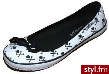 Pozostałe Buty Moda