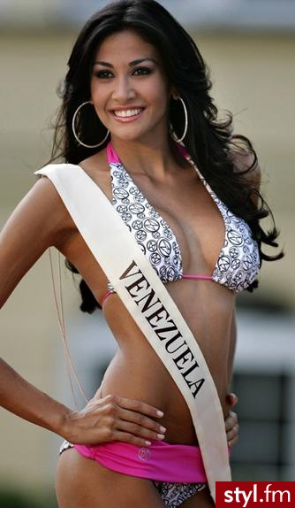 miss wenezueli - Kręcone Na co dzień Średnie Fryzury