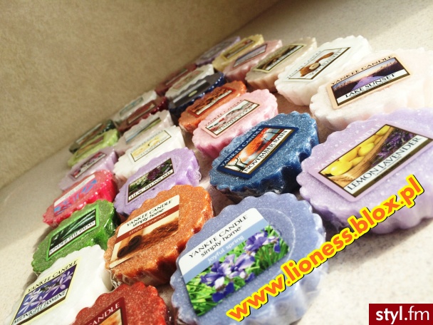 Woski zapachowe Yankee Candle FILM: https://www.youtube.com/watch?v=LxE8LNvRmug WPIS NA BLOGU: http://lioness.blox.pl/2014/04/Moje-Nowosci-27-Woskow-Zapachowych-YANKEE-CANDLE.html - Misz-masz