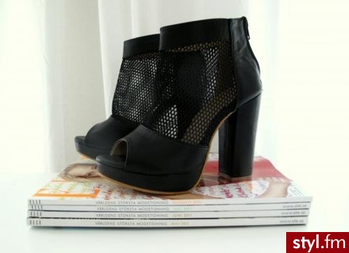 Pozostałe Buty Moda