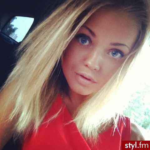 Blond Rozpuszczone Proste Na co dzień Średnie Fryzury