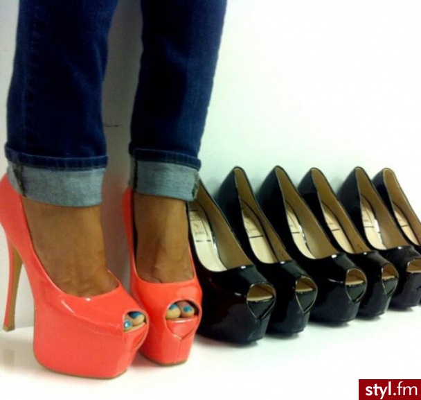 Szpilki Buty Moda