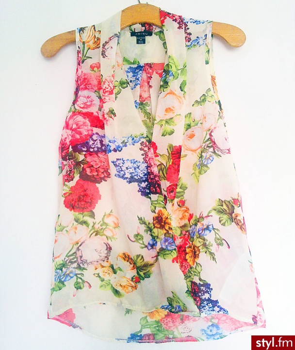 New Yorker - Bluzki Ciuchy Moda