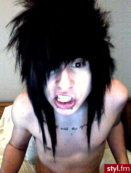 EMO Alternatywne Średnie Fryzury