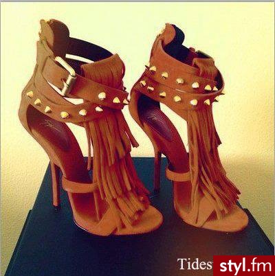 Szpilki Buty Moda