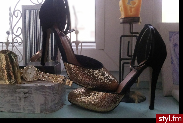 Szpilki Buty Moda