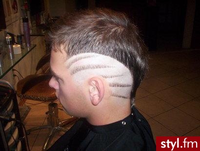 Twórczość: Patryk Kubasiński Fryzjer-stylista L'Oreal Expert Professionell - Punk Rock Alternatywne Średnie Fryzury