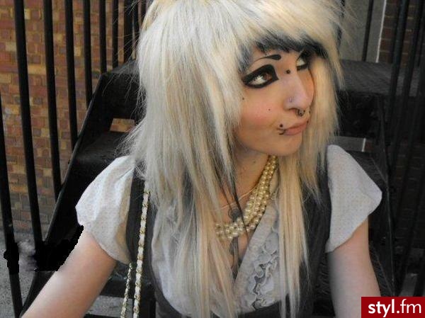 EMO Alternatywne Średnie Fryzury