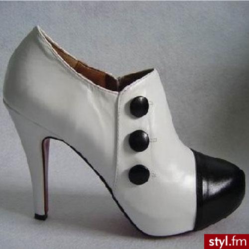 Pozostałe Buty Moda