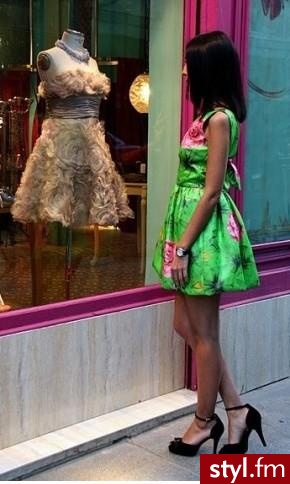 Sukienki Moda