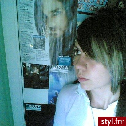 moja stara fryzura:) - EMO Alternatywne Średnie Fryzury