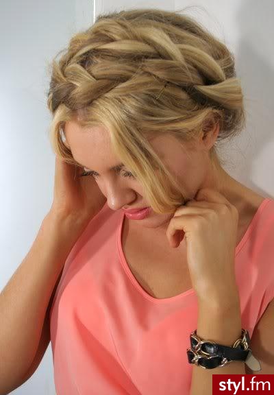 Blond Upięcie Proste Na co dzień Średnie Fryzury