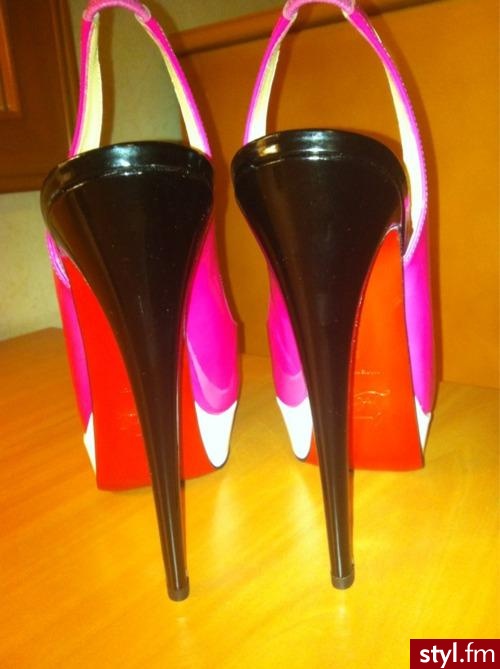 Szpilki Buty Moda