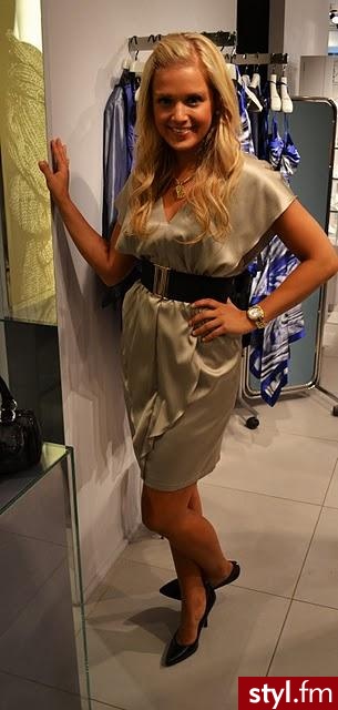 Sukienki Moda