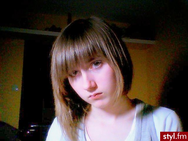Średnie Fryzury