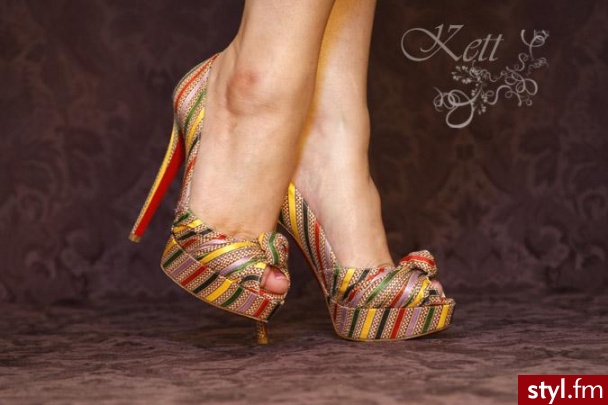 Szpilki Buty Moda