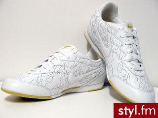 Pozostałe Buty Moda