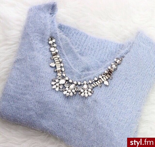 Swetry Ciuchy Moda