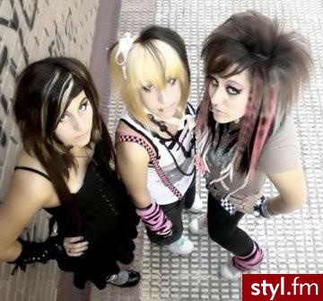 EMO Alternatywne Średnie Fryzury