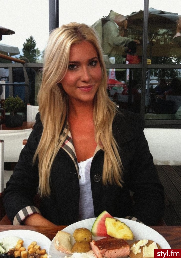 Blond Rozpuszczone Proste Na co dzień Długie Fryzury