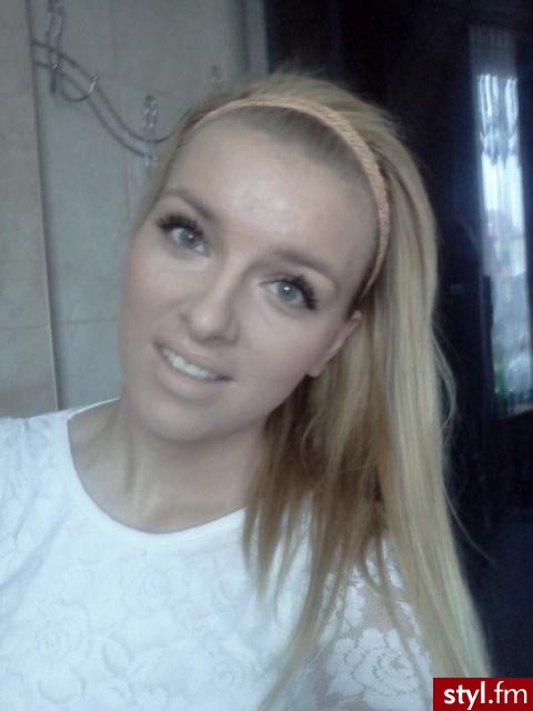 Blond Upięcie Proste Na co dzień Średnie Fryzury