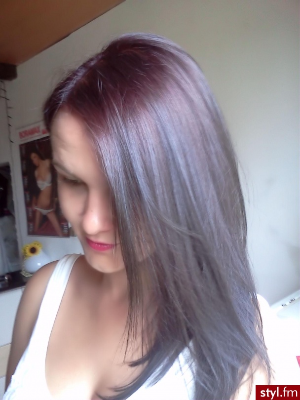 mój nowy kolor i cięcie ( pozbyłam się tylu włosów :( ) palette delux - mahoniowa czerń - Brązowe Rozpuszczone Proste Na co dzień Długie Fryzury