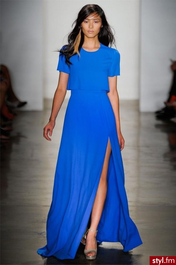 Sukienki Moda