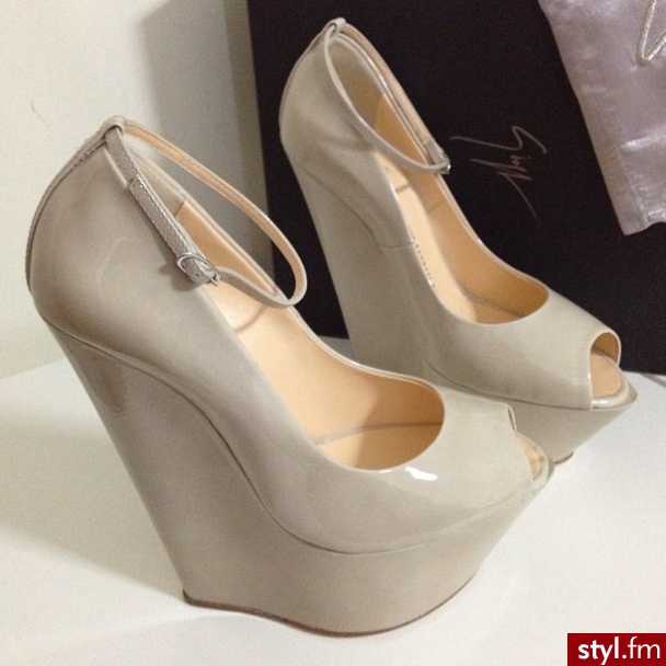 Koturny Buty Moda