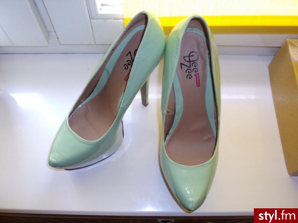 Szpilki Buty Moda