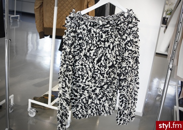 Swetry Ciuchy Moda