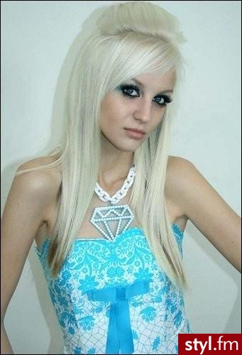 Średnie Fryzury