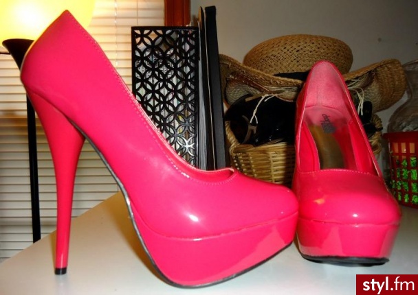 Szpilki Buty Moda