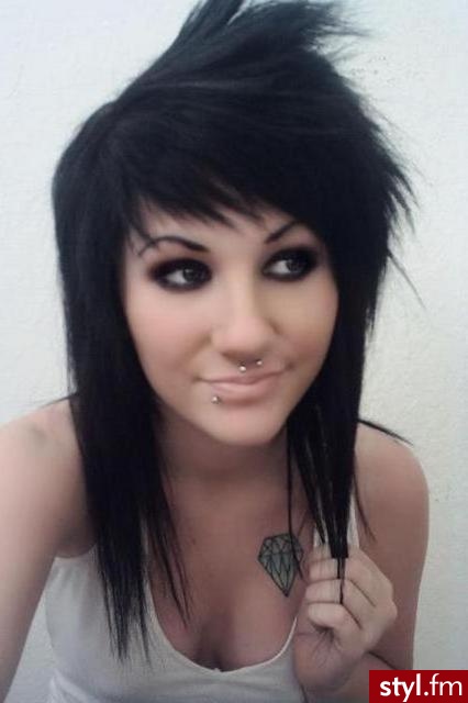 EMO Alternatywne Średnie Fryzury