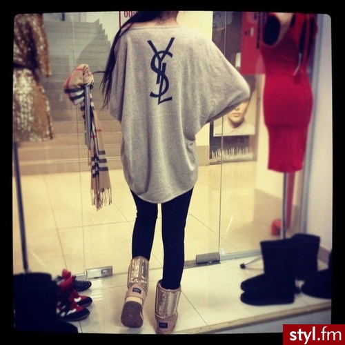 Swetry Ciuchy Moda