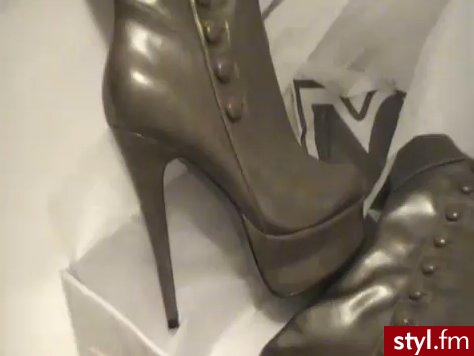 Kozaki do kolan. Obcas 14cm, platforma 2,5cm. - Pozostałe Buty Moda