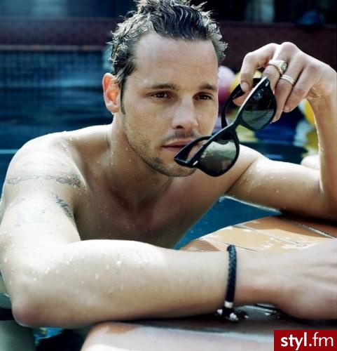 Justin Chambers - Średnie Męskie Fryzury