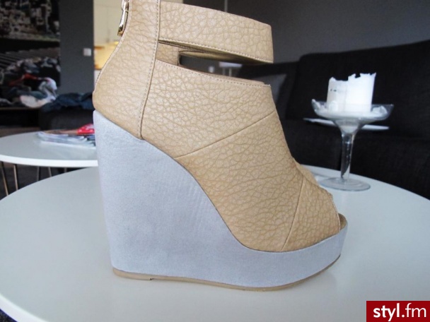 Pozostałe Buty Moda