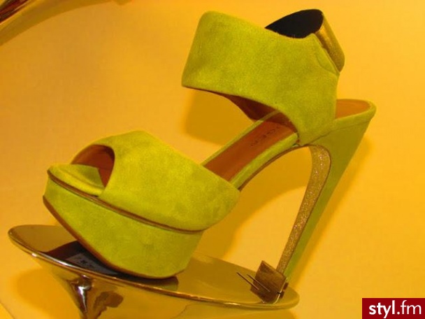 Pozostałe Buty Moda