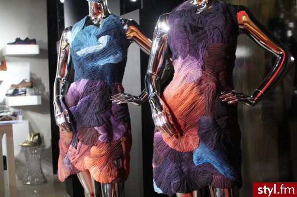 Sukienki Moda