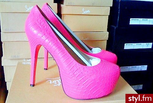 Szpilki Buty Moda