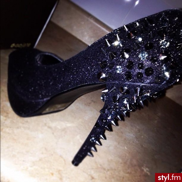 Szpilki Buty Moda
