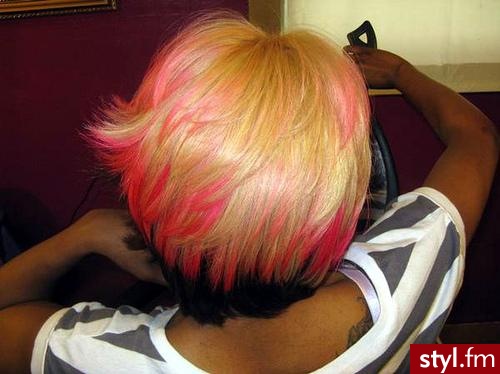 Średnie Fryzury