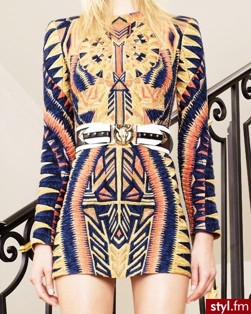 Sukienki Moda